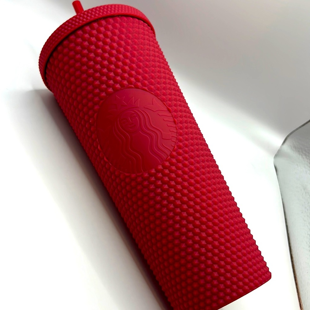 Statbucks Ruby Studded cup